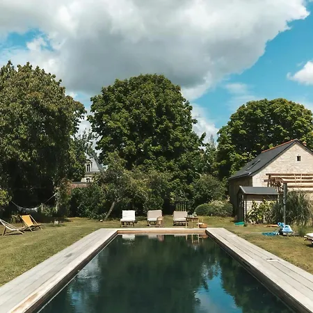 Eco-gite With Pool In A Bird Refuge In Anjou